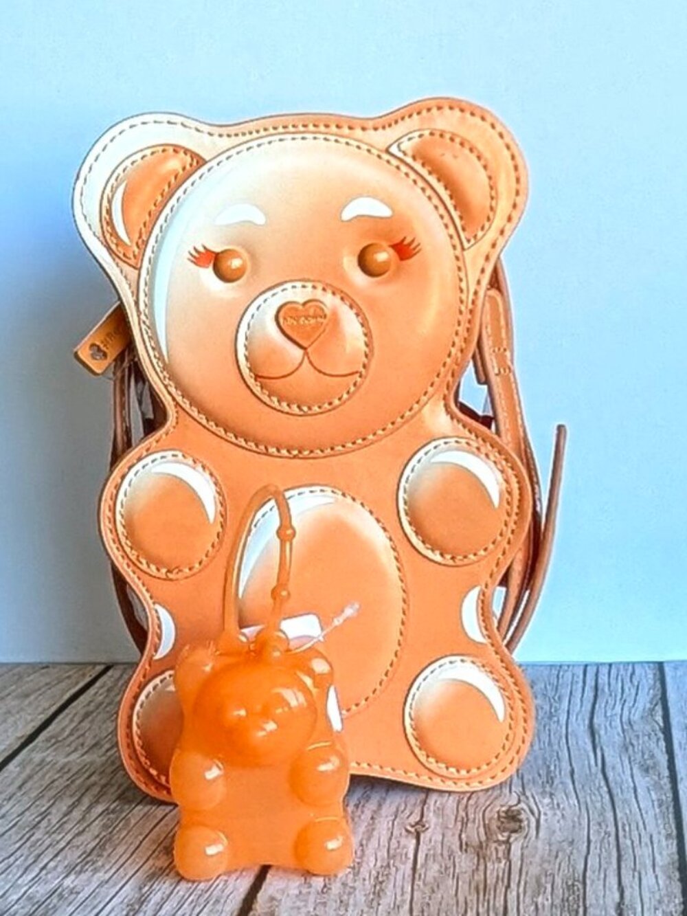 🧡 Betsey Johnson Orange Gummy Bear Kitsch Crossbody Purse  &  Pocketbac